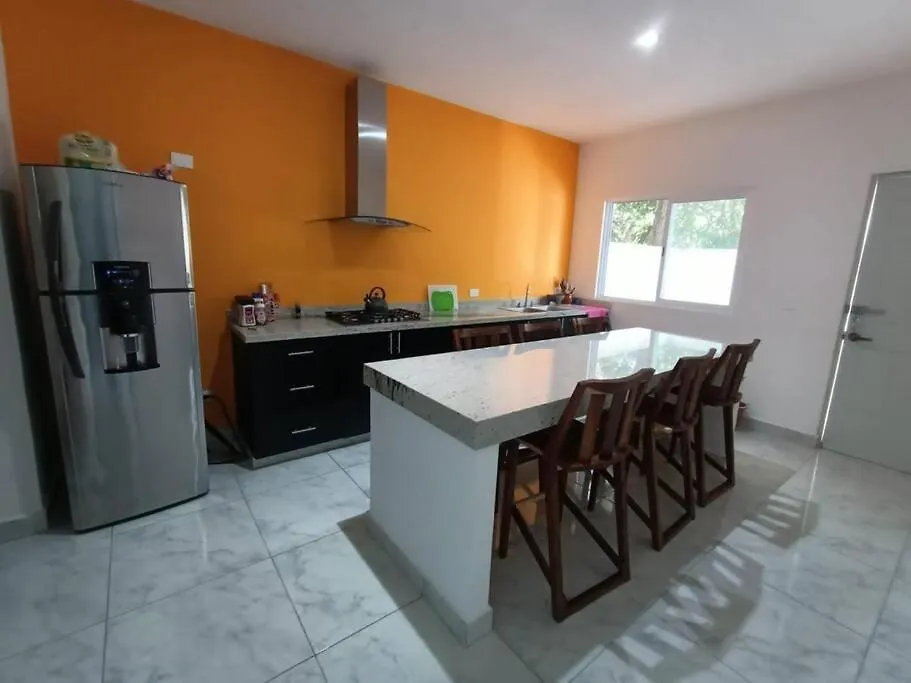 Casa Balam En Puerto Morelos 0*,