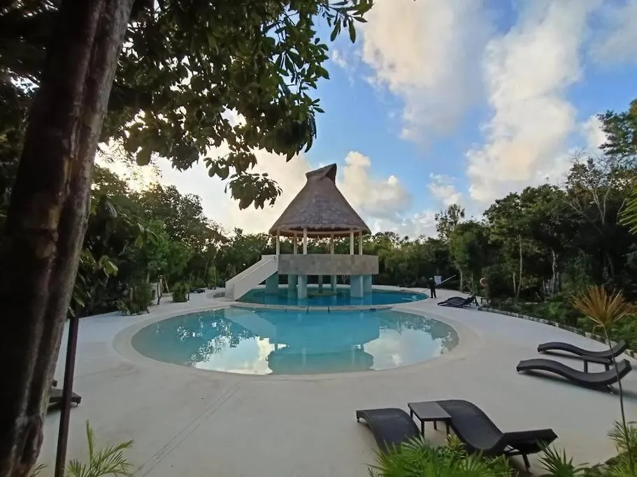 Casa Balam En Puerto Morelos contacts